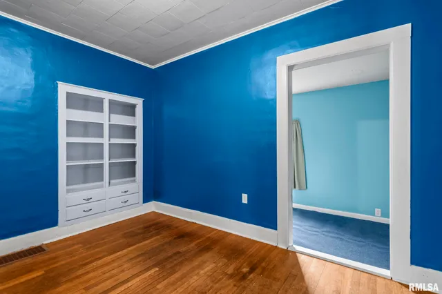 $139,900 | 213 West Conrey Street, Williamsville, IL 62693