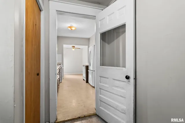 $139,900 | 213 West Conrey Street, Williamsville, IL 62693