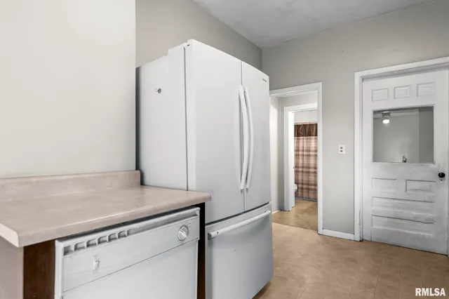 $139,900 | 213 West Conrey Street, Williamsville, IL 62693