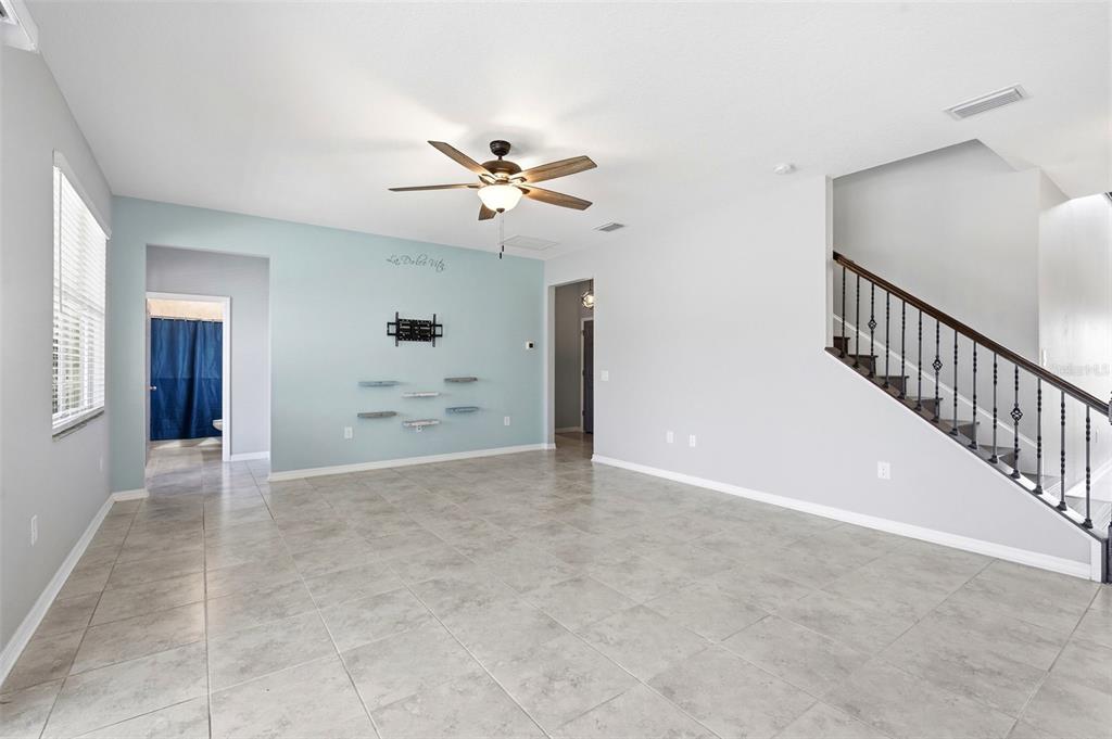 18682 Malinche Loop Spring Hill, FL 34610 - Photo 12 of 41