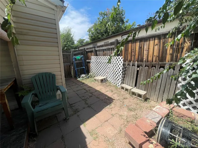 a living room filled with furniture