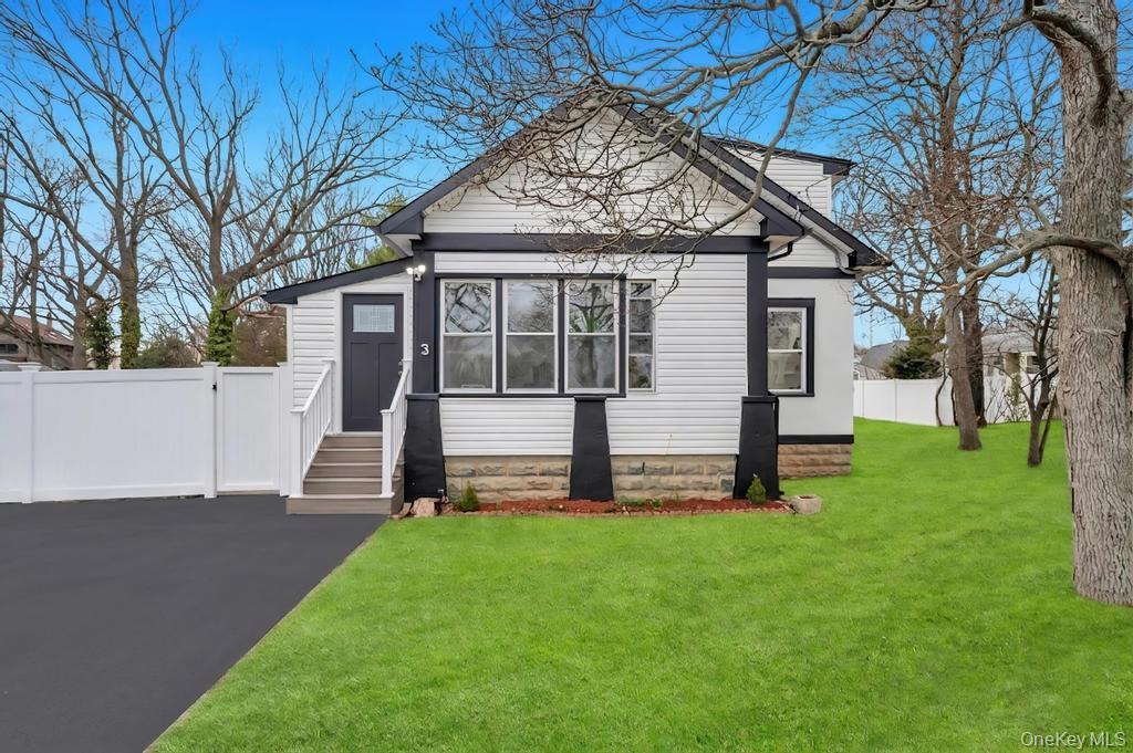 3 Adams Road Central Islip, NY 11722 - Photo 1 of 21