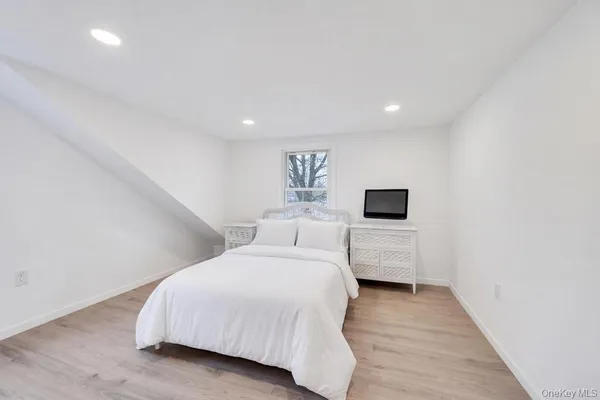 $649,900 | 3 Adams Road, Central Islip, NY 11722
