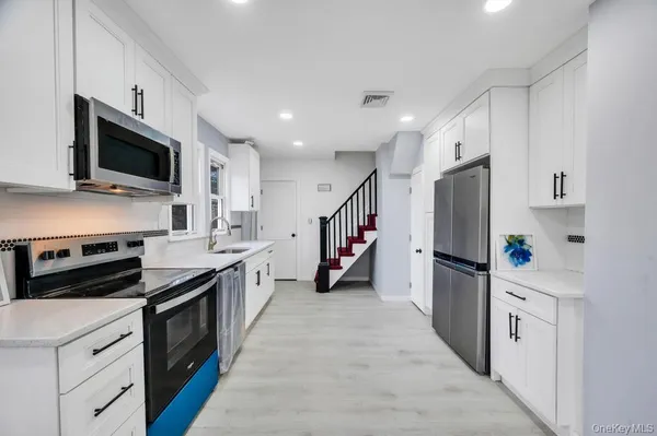 $649,900 | 3 Adams Road, Central Islip, NY 11722
