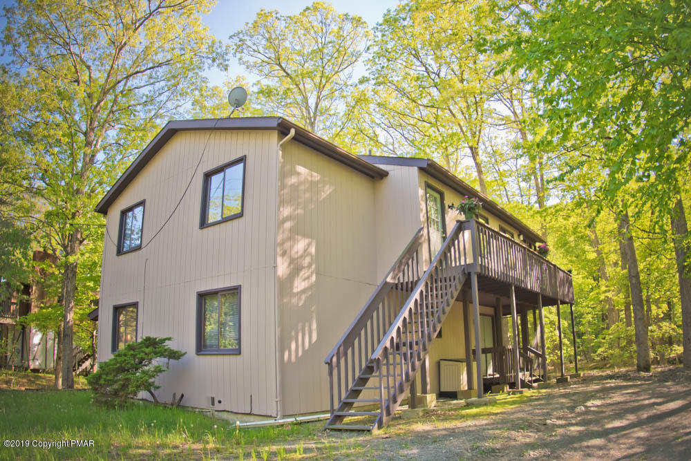 6306 Decker Road Bushkill, PA 18324 - Photo 28 of 54 0213_Sveta House Shoot_Mon 21th