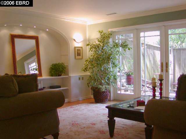 6670 Sobrante Road Oakland, CA 94611 - Photo 1 of 1 Gallery Image 1