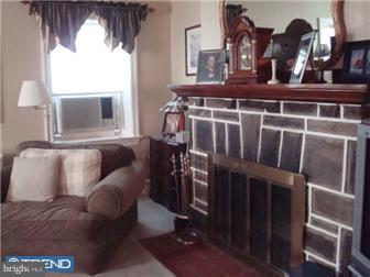 105 Crestview Road Upper Darby, PA 19082 - Photo 12 of 12 Fireplace
