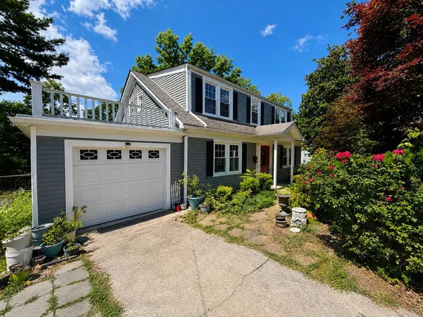 $299,000 | 819 Palace Boulevard, Clifton Forge, VA 24422