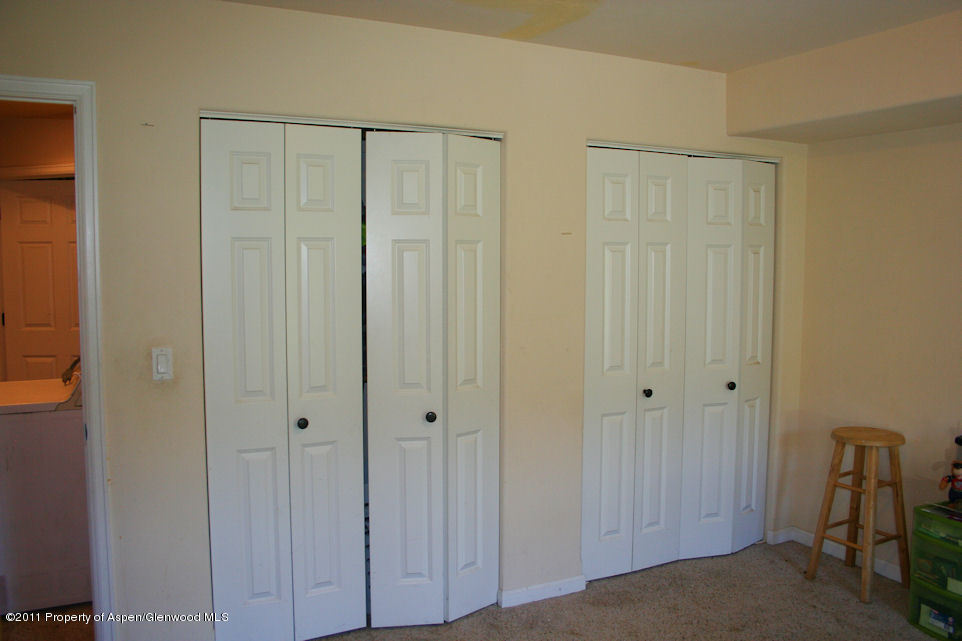 312 Castle Ridge Drive New Castle, CO 81647 - Photo 11 of 12 Bed2_closets