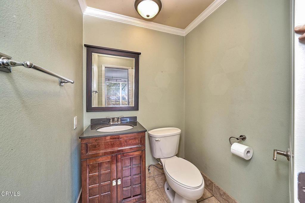 9020 Pionero Road Pinon Hills, CA 92372 - Photo 25 of 71 52