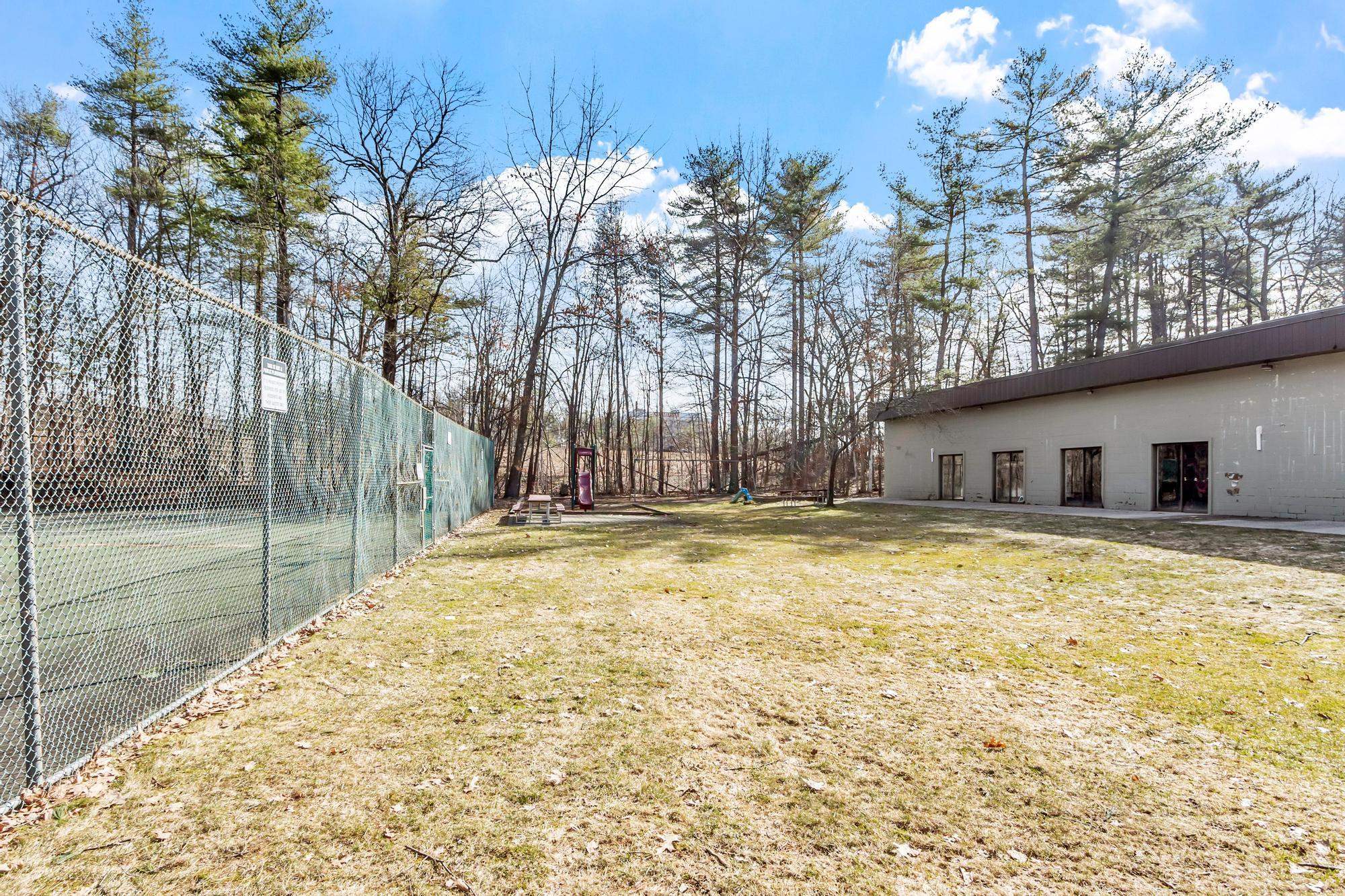 11 Strawberry Bank Road, Unit 5 Nashua, NH 03062 - Photo 27 of 30