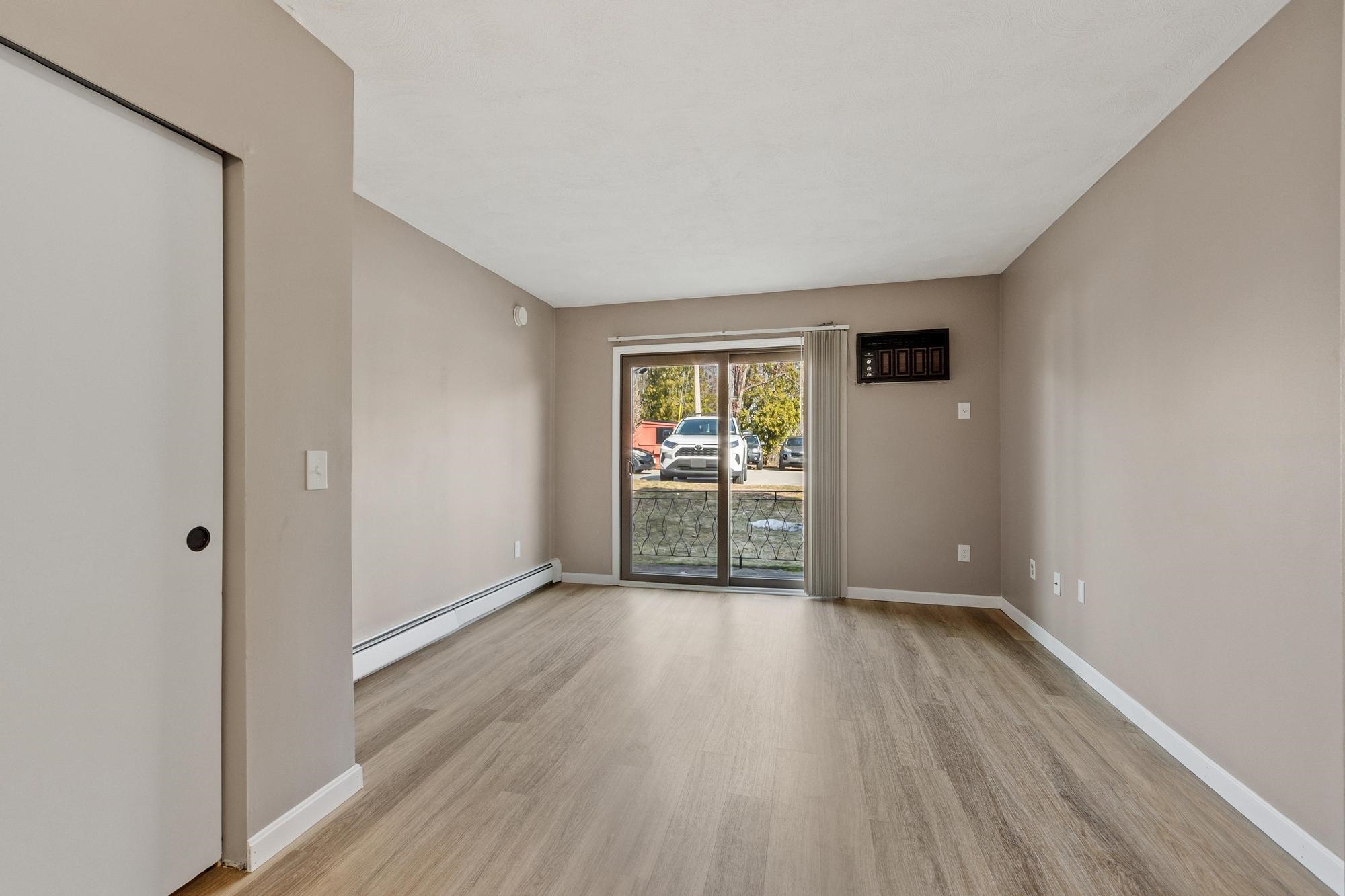 11 Strawberry Bank Road, Unit 5 Nashua, NH 03062 - Photo 8 of 30