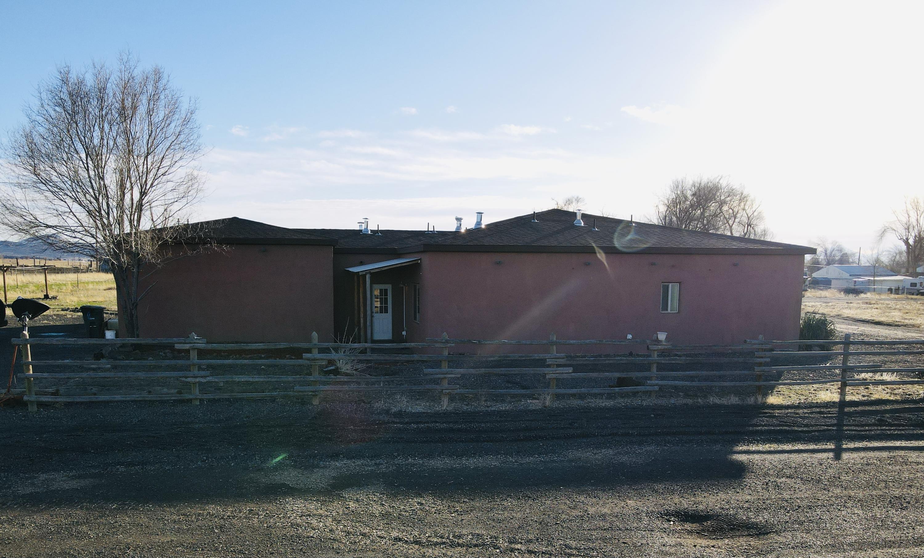 566 5th Street Metolius, OR 97741 - Photo 15 of 39 Right side unit