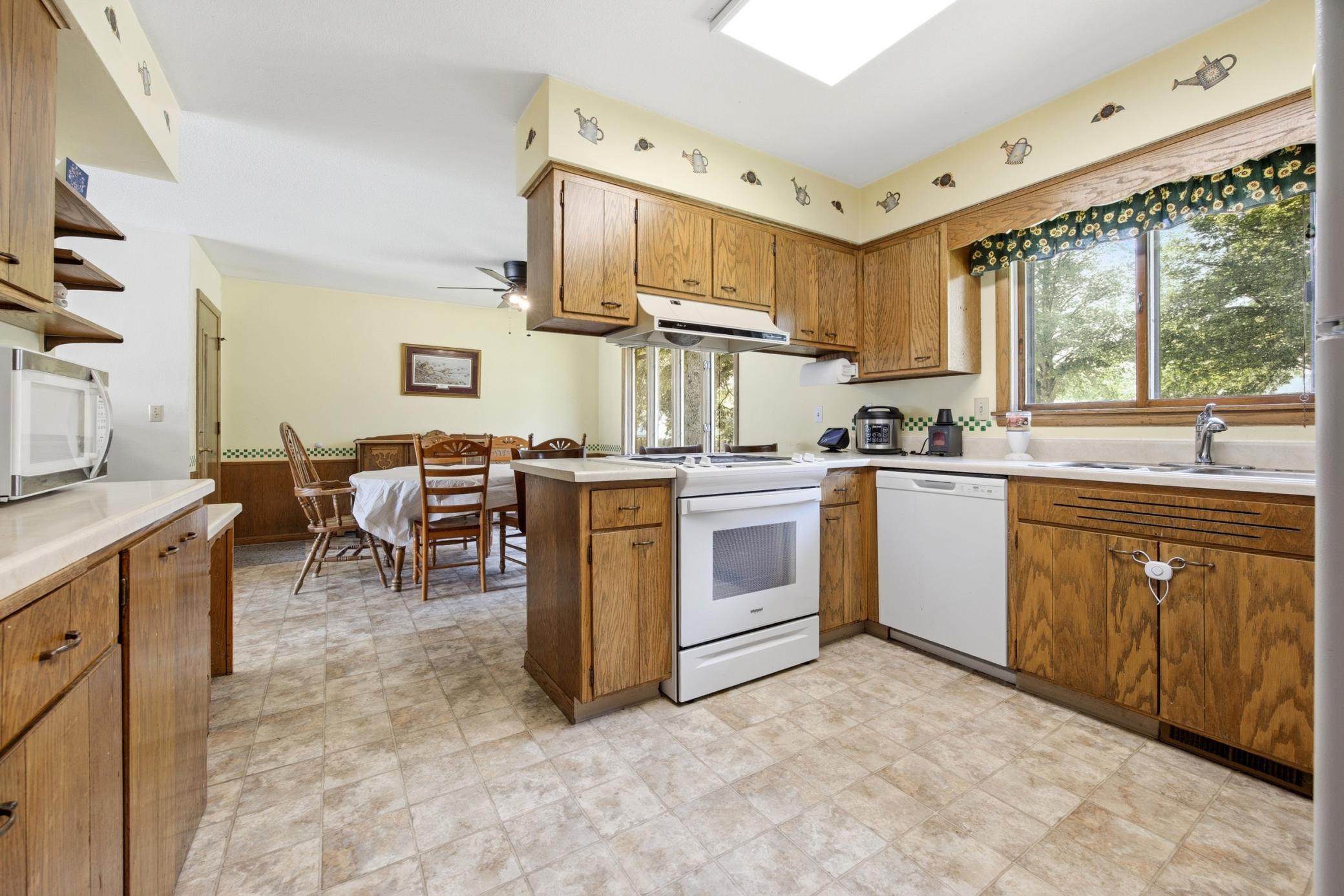 1304 26th Avenue South Moorhead, MN 56560 - Photo 9 of 26