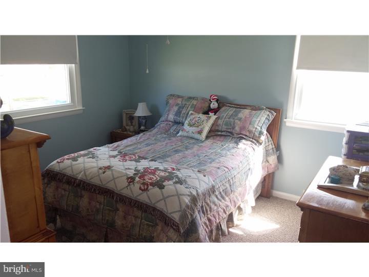 208 Sheffield Road Cherry Hill, NJ 08034 - Photo 22 of 24 Bedroom 2