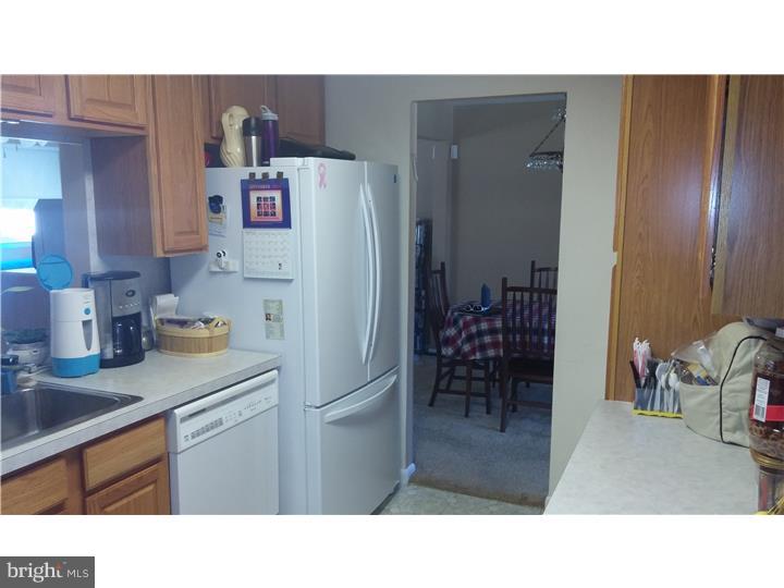 208 Sheffield Road Cherry Hill, NJ 08034 - Photo 9 of 24 Kitchen