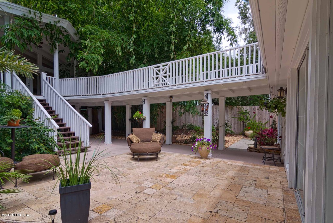 2729 Holly Point Road East Orange Park, FL 32073 - Photo 25 of 39 Courtyard View 4