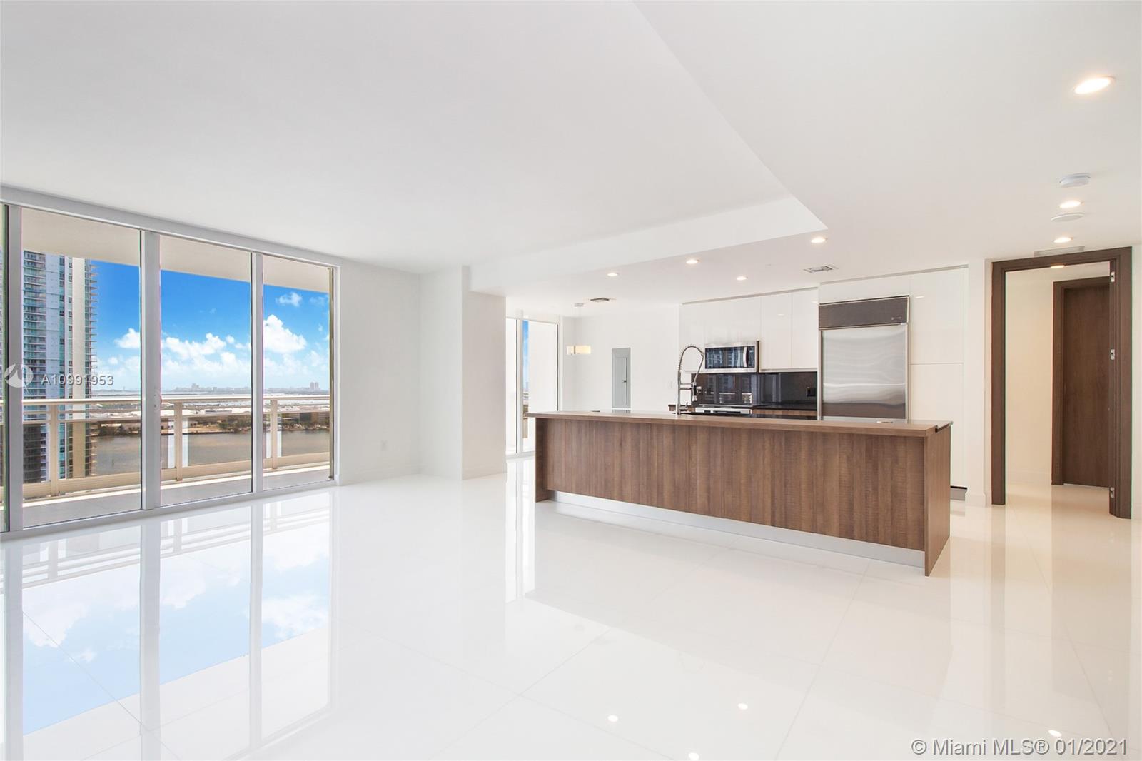 901 Brickell Key Boulevard, Unit 2507 Miami, FL 33131 - Photo 14 of 25