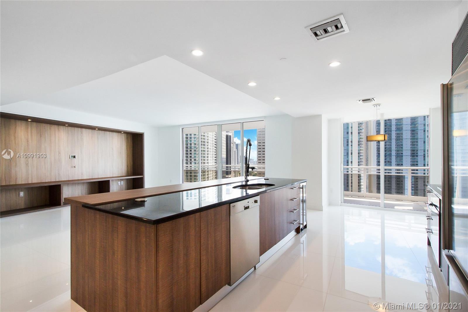 901 Brickell Key Boulevard, Unit 2507 Miami, FL 33131 - Photo 15 of 25