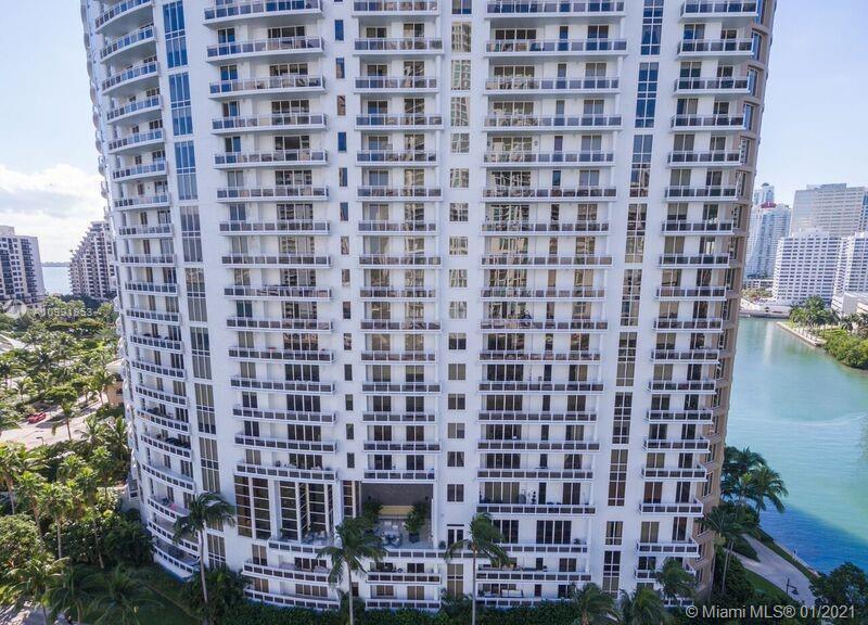 901 Brickell Key Boulevard, Unit 2507 Miami, FL 33131 - Photo 5 of 25