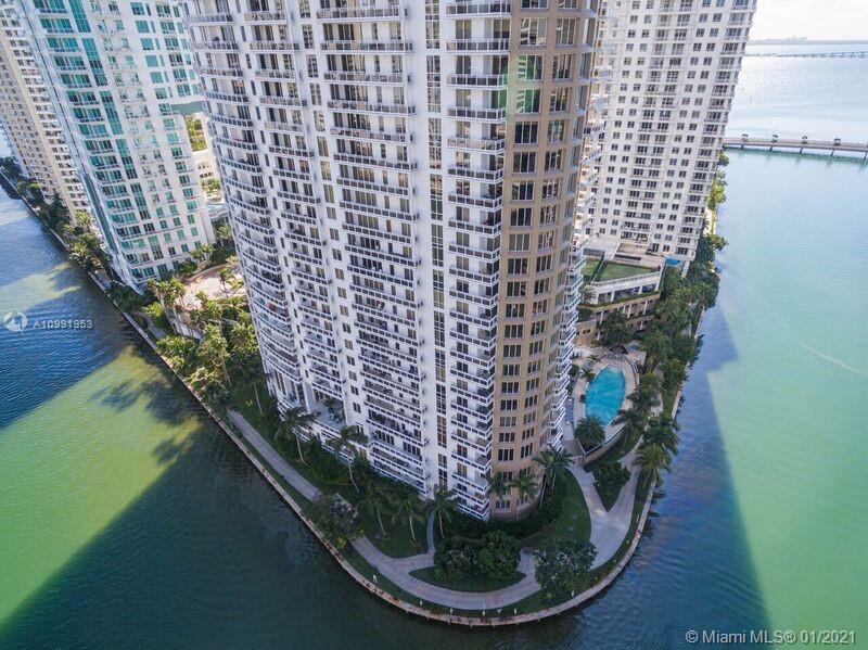 901 Brickell Key Boulevard, Unit 2507 Miami, FL 33131 - Photo 7 of 25