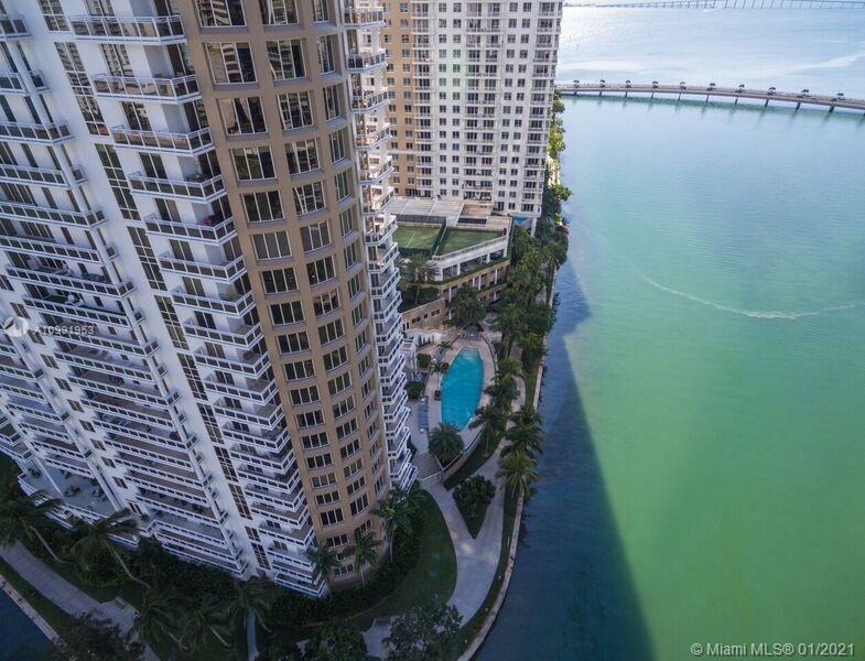 901 Brickell Key Boulevard, Unit 2507 Miami, FL 33131 - Photo 8 of 25