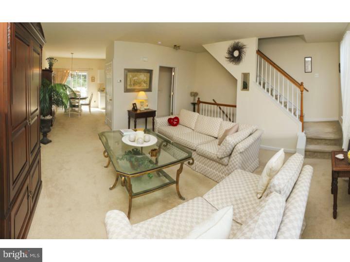 302 Andrew Road Coatesville, PA 19320 - Photo 6 of 19 Living Room