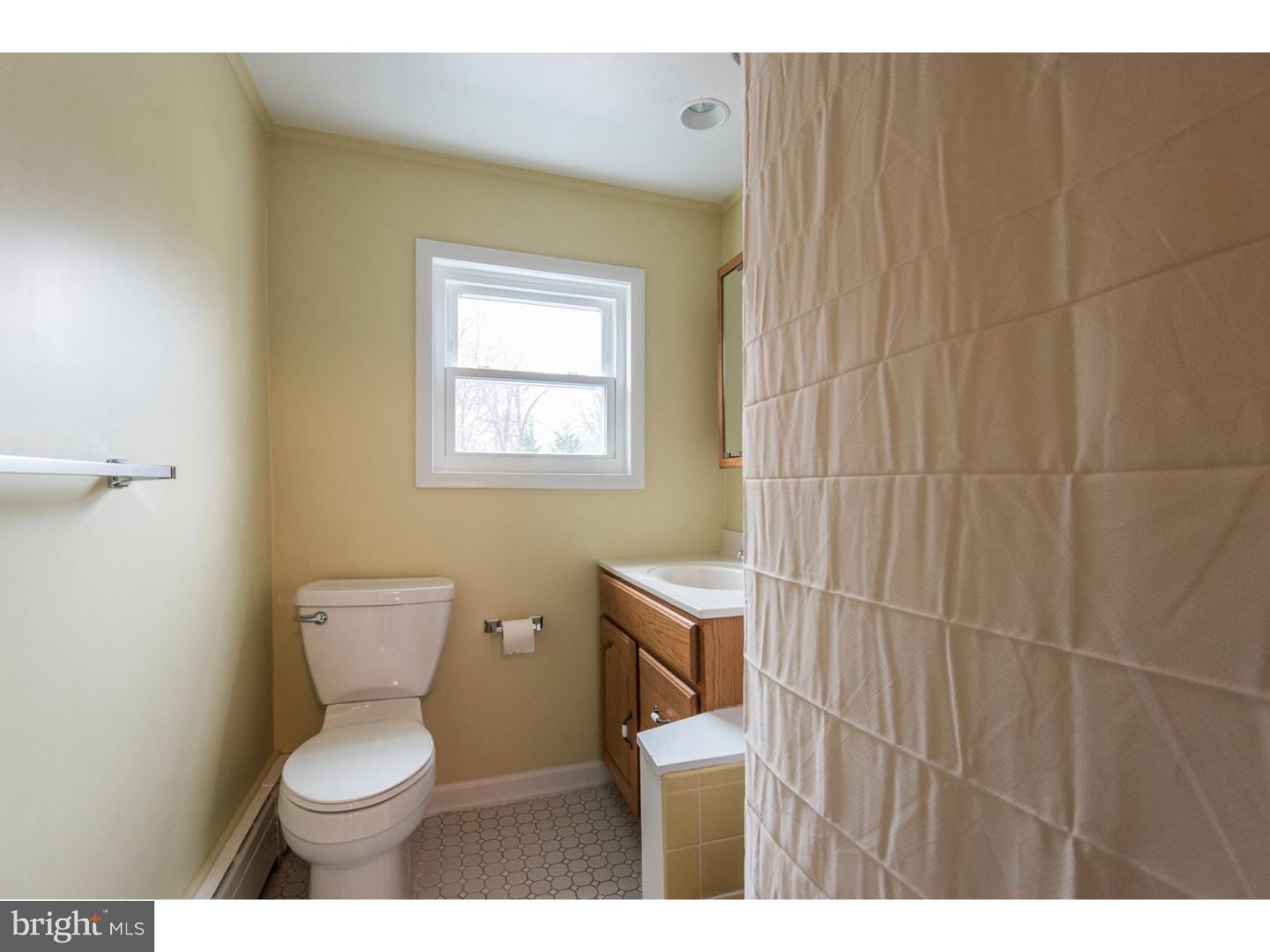 222 Powell Road Springfield, PA 19064 - Photo 23 of 23 Bathroom