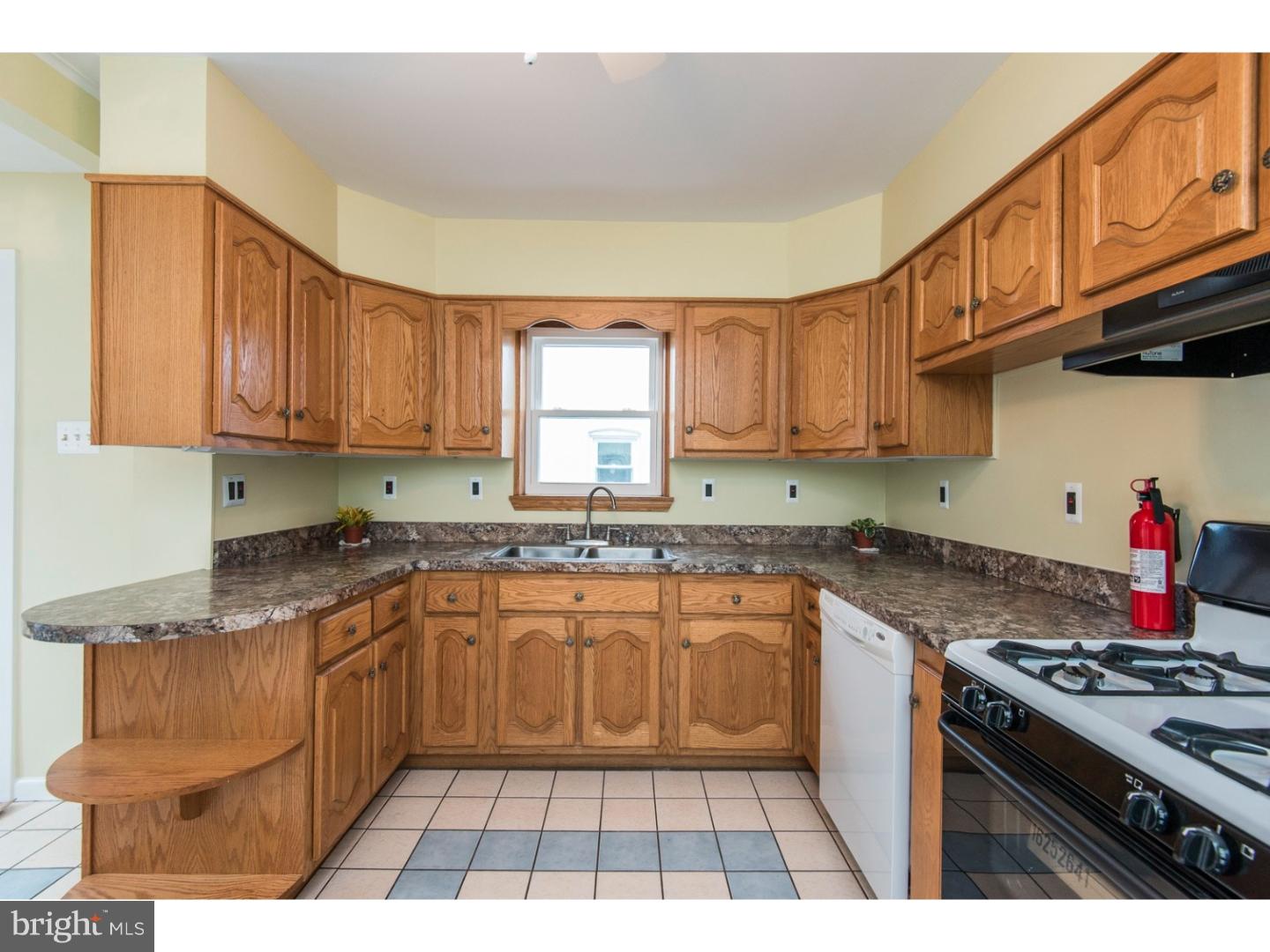 222 Powell Road Springfield, PA 19064 - Photo 10 of 23 Kitchen
