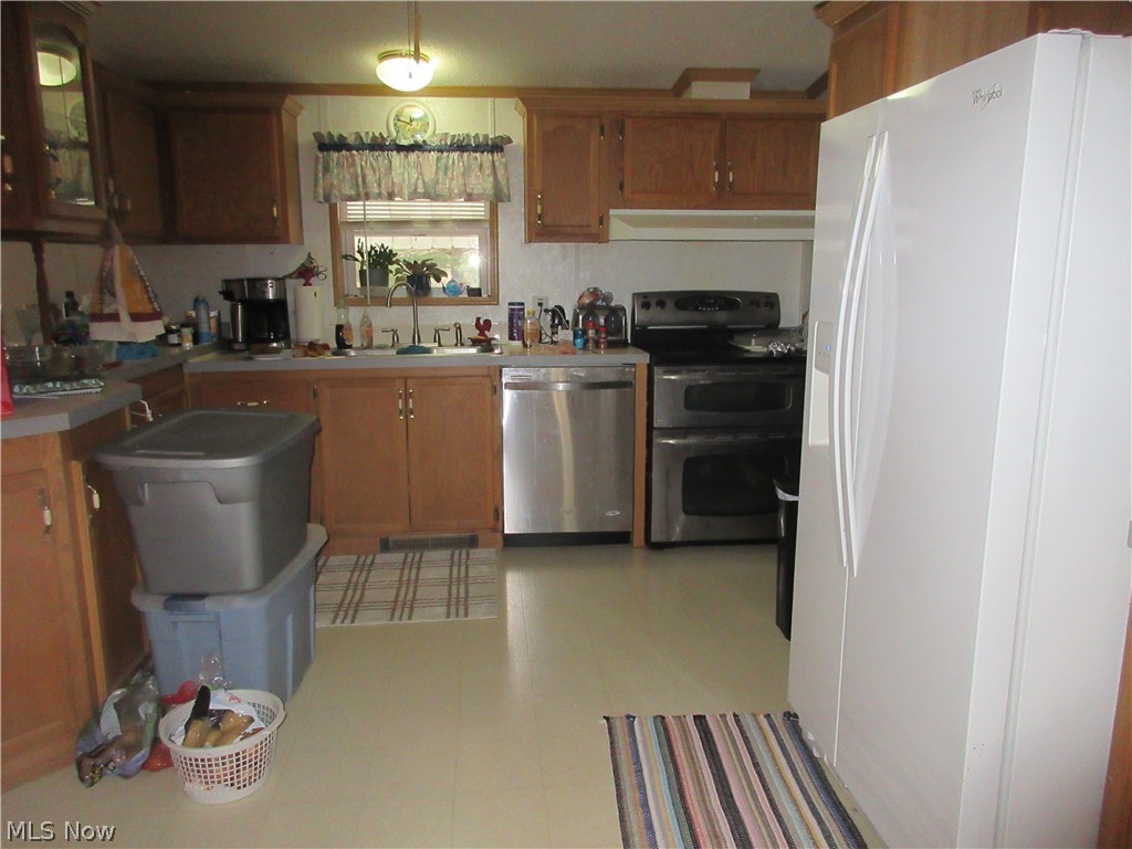 6796 Pymatuning Lake Road Andover, OH 44003 - Photo 9 of 15