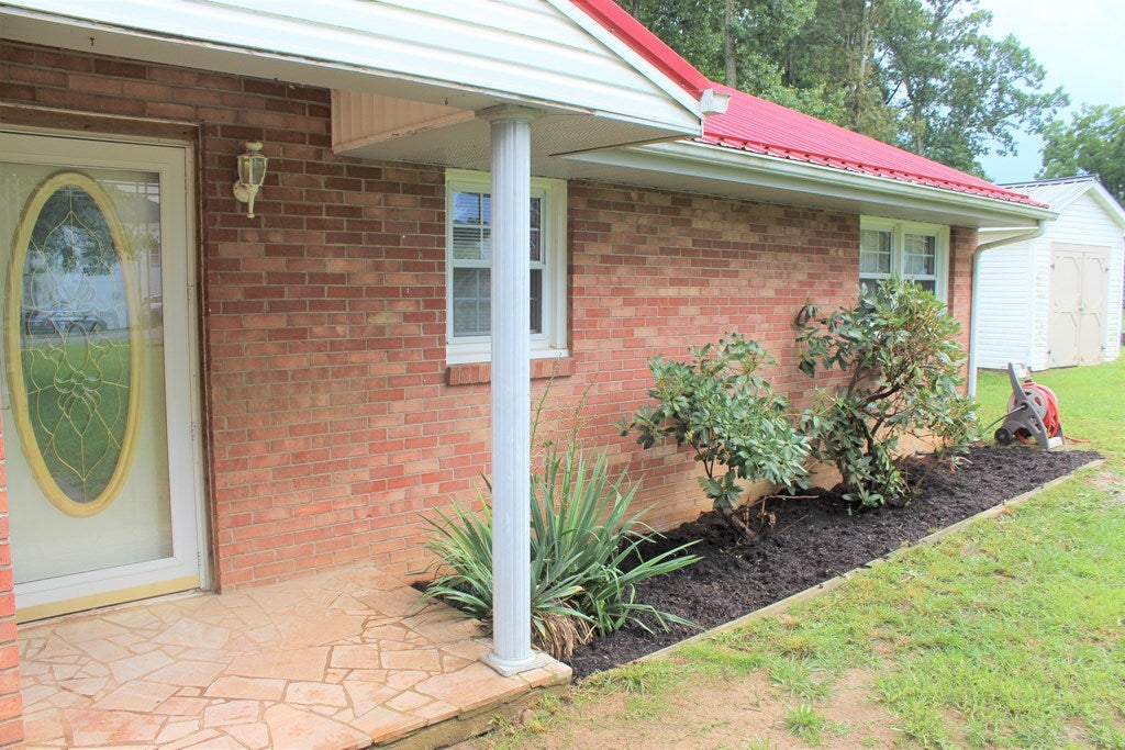 462 Sheffey School Road Max Meadows, VA 24360 - Photo 8 of 27 Gallery Image 8