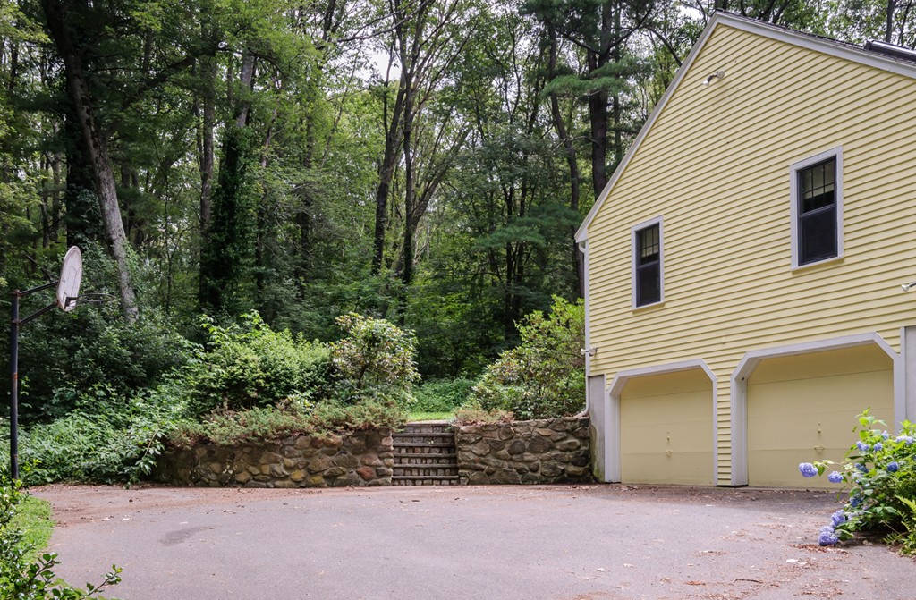 80 Rowley Bridge Road Topsfield, MA 01983 - Photo 28 of 30