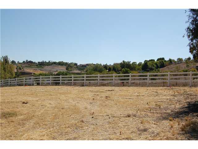 2568-72 Lone Jack Road Encinitas, CA 92024 - Photo 16 of 21