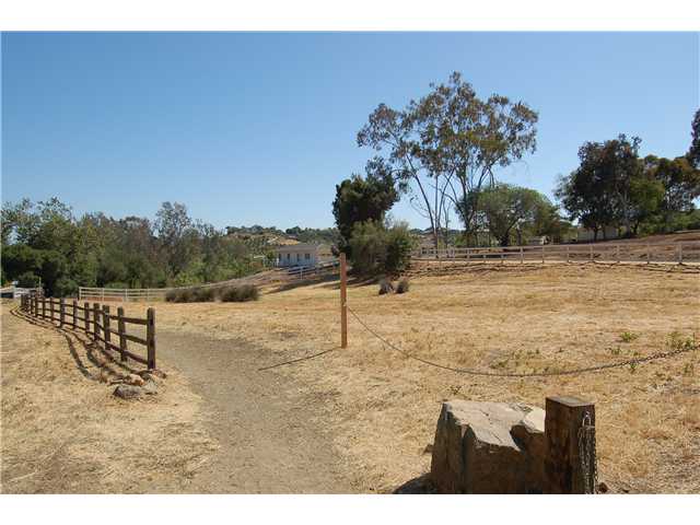 2568-72 Lone Jack Road Encinitas, CA 92024 - Photo 3 of 21