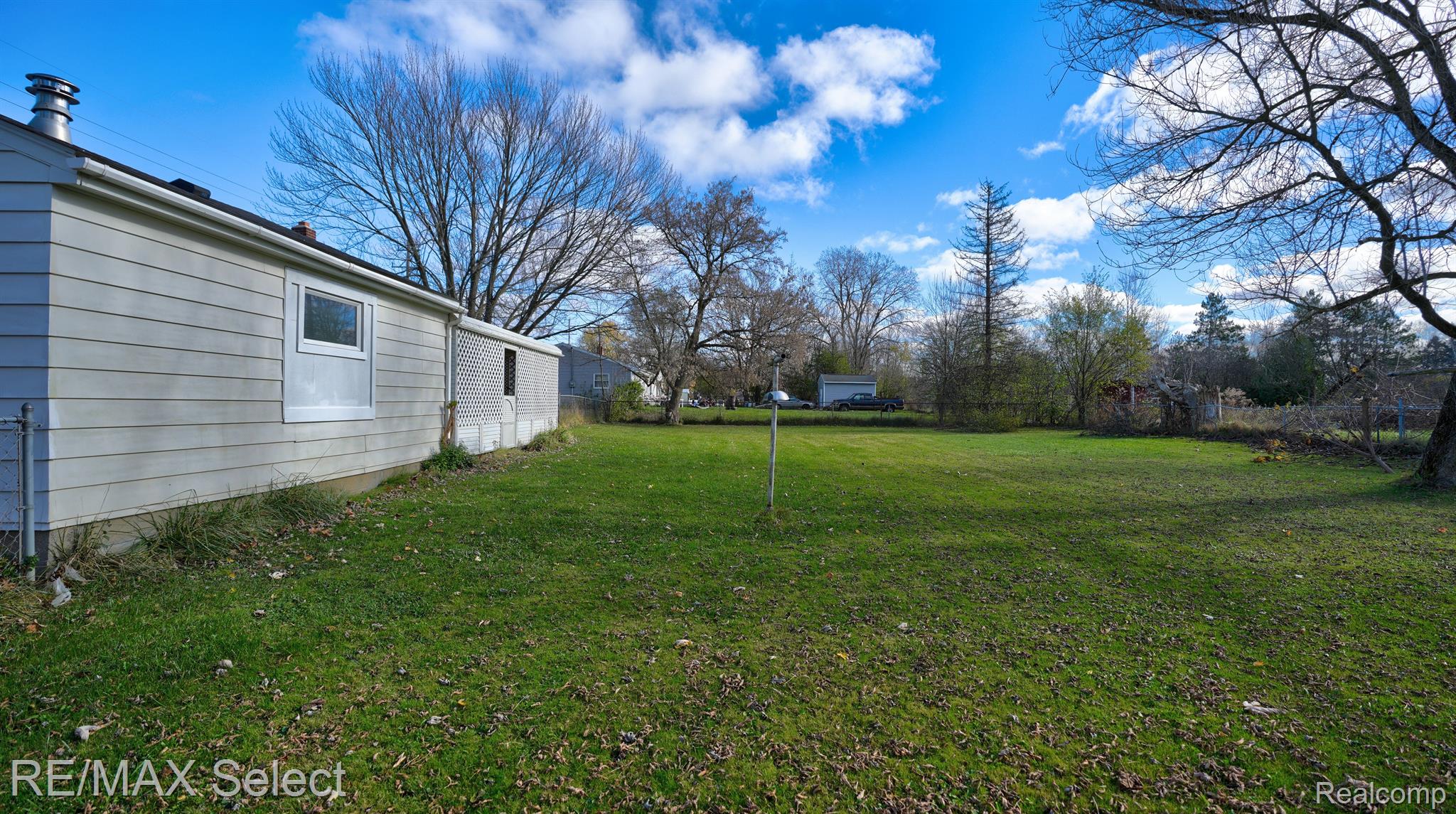 1255 West Stanley Road Mount Morris, MI 48458 - Photo 4 of 30 Gallery Image 4