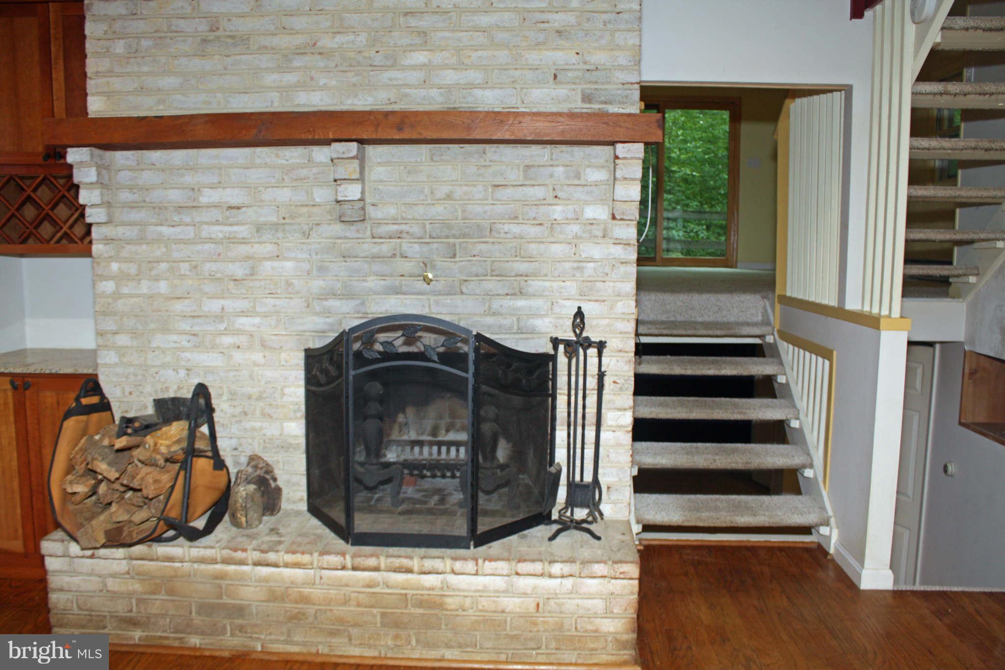 8000 Edgewood Church Road Frederick, MD 21702 - Photo 6 of 30 Interior (General)