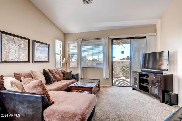 $1,895 | 1425 South Lindsay Road, Unit 43, Mesa, AZ 85204