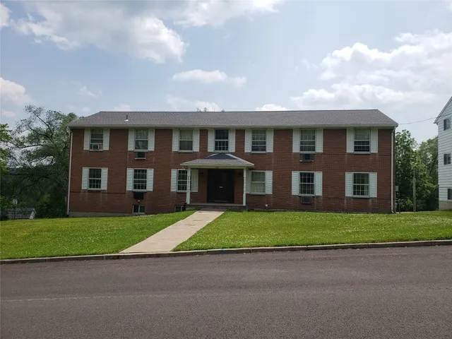 $1,200 | 15 Coventry Road, Unit 3, Endicott, NY 13760