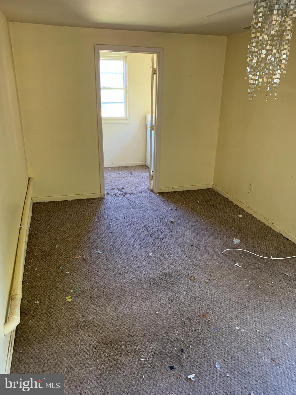 3125 Baybriar Road Baltimore, MD 21222 - Photo 8 of 13