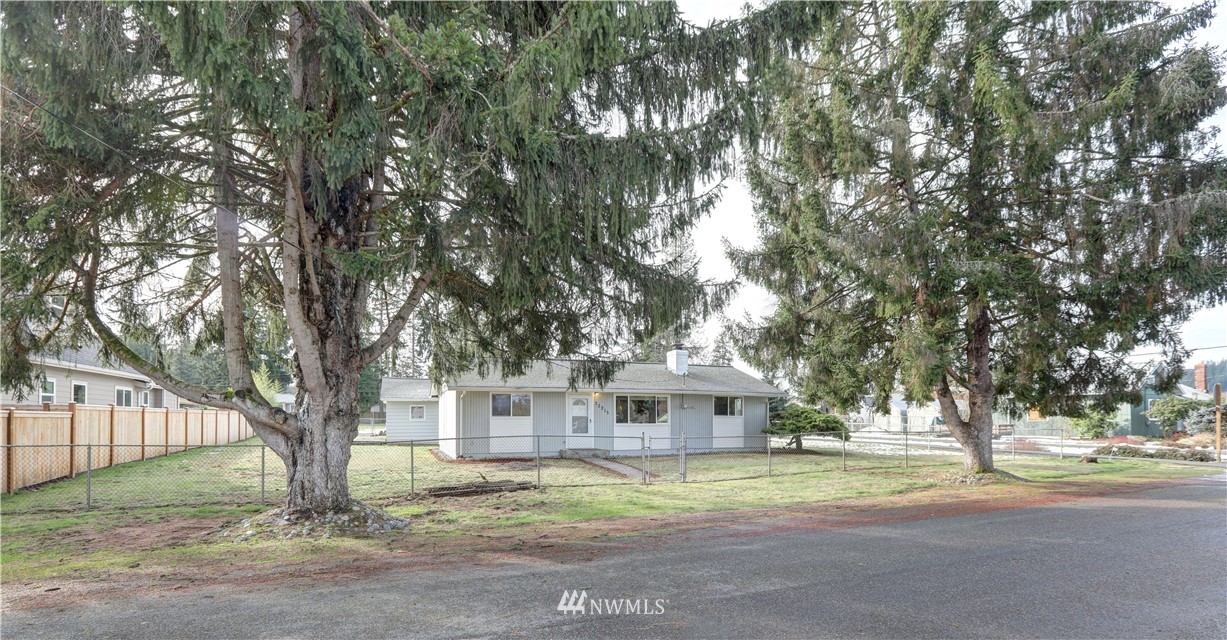 32215 East Rutherford Street Carnation, WA 98014 - Photo 2 of 16 Gallery Image 2