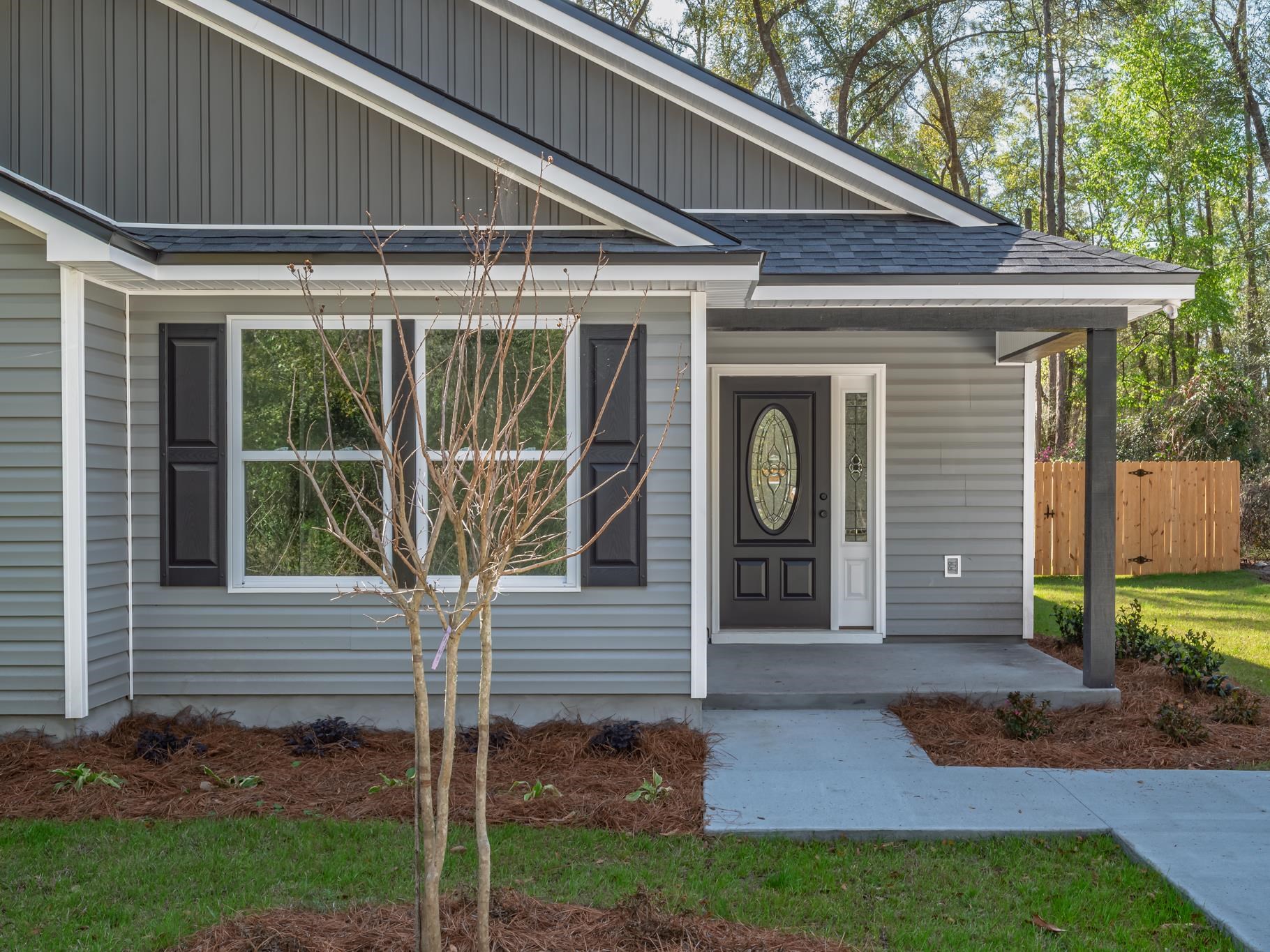767 Wakulla Arran Road Crawfordville, FL 32327 - Photo 3 of 45