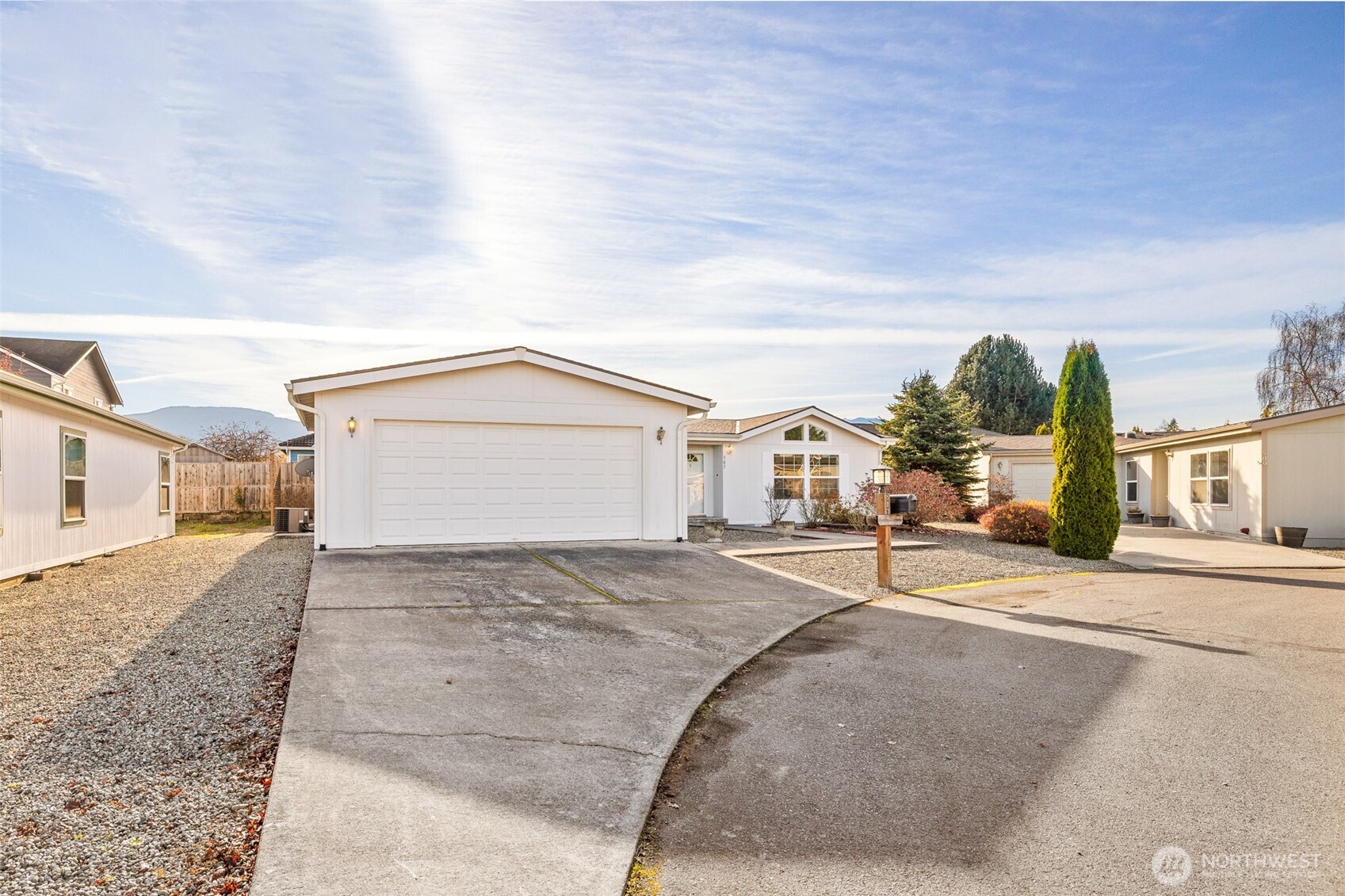 507 North 7th Avenue Sequim, WA 98382 - Photo 32 of 40 a view of a house with a street