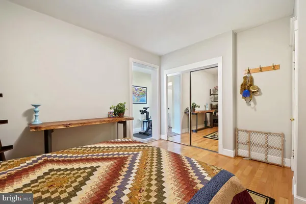 $4,800 | 2809 18th Street South, Arlington, VA 22204