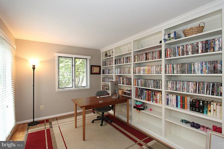 1577 Brass Lantern Way Reston, VA 20194 - Photo 9 of 26 Interior (General)