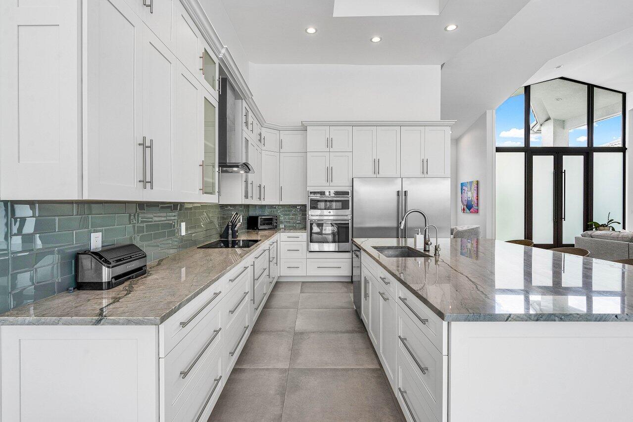 4824 Bocaire Boulevard Boca Raton, FL 33487 - Photo 13 of 71 Kitchen