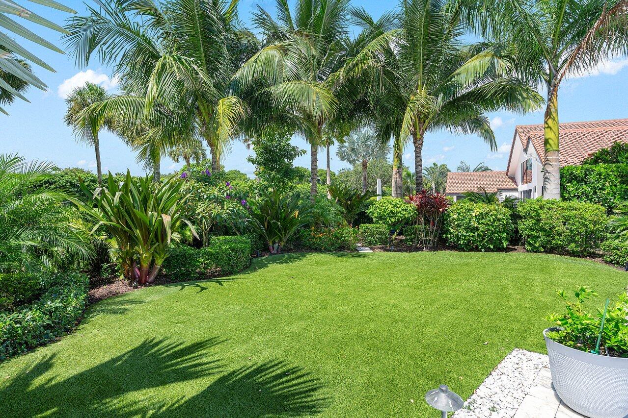 4824 Bocaire Boulevard Boca Raton, FL 33487 - Photo 46 of 71 Garden