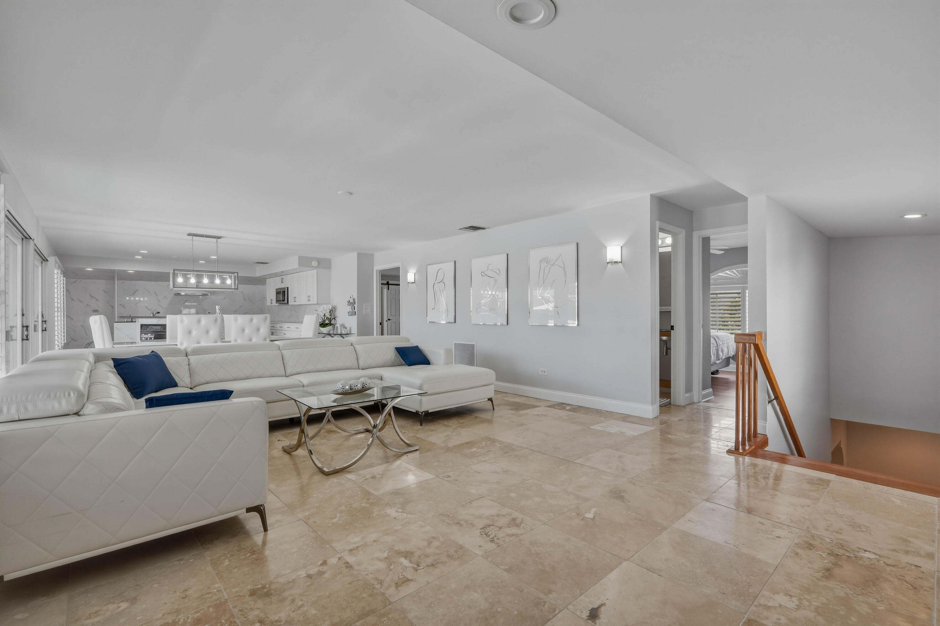 320 5th Street Key Colony Beach, FL 33051 - Photo 9 of 53 Upstairs Living 2