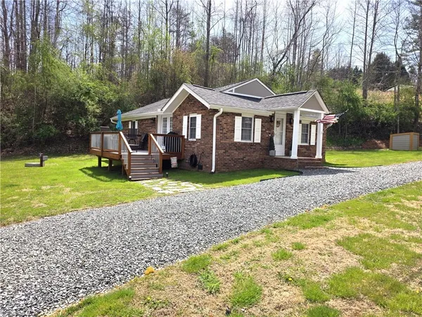 $299,900 | 3737 Highway 704, Westfield, NC 27053