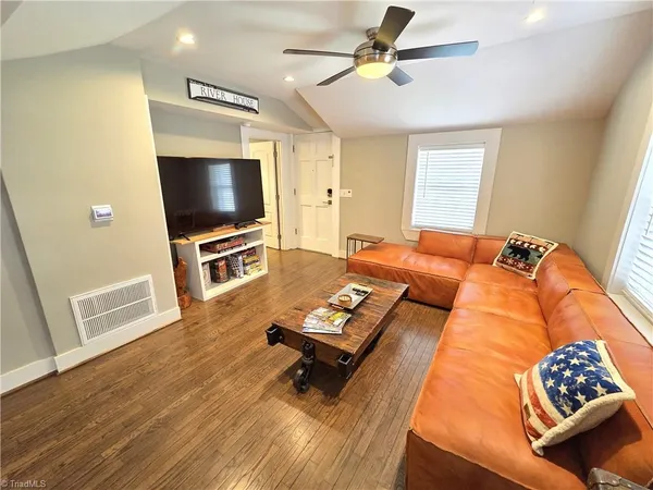 $299,900 | 3737 Highway 704, Westfield, NC 27053