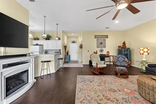 $272,000 | 2312 Brookfield Greens Circle, Unit 61, Sun City Center, FL 33573